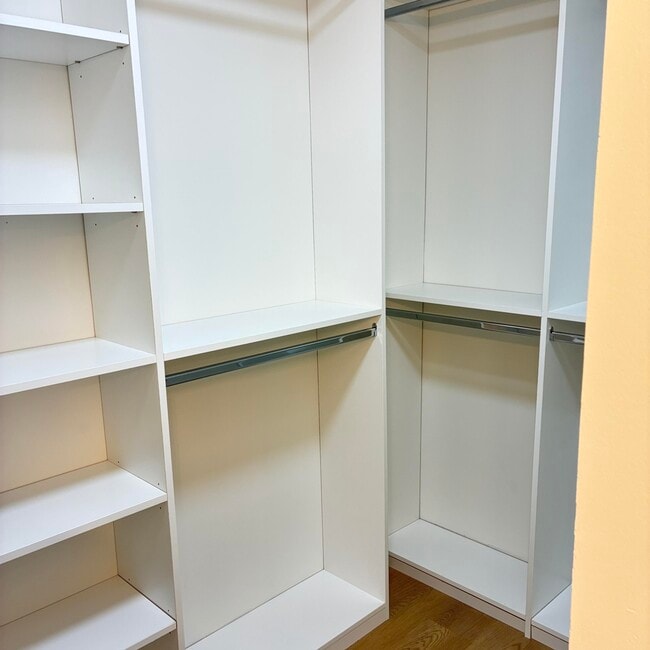 Building Photo - 3460 NW 47th Ave