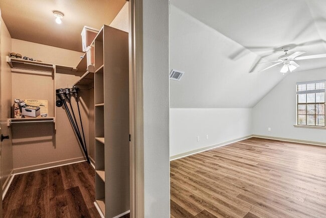 Building Photo - 3005 Mossy Creek Dr