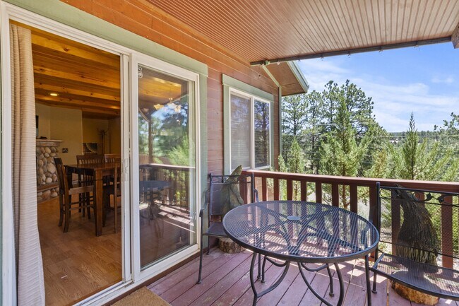 Building Photo - 307 Heath Dr