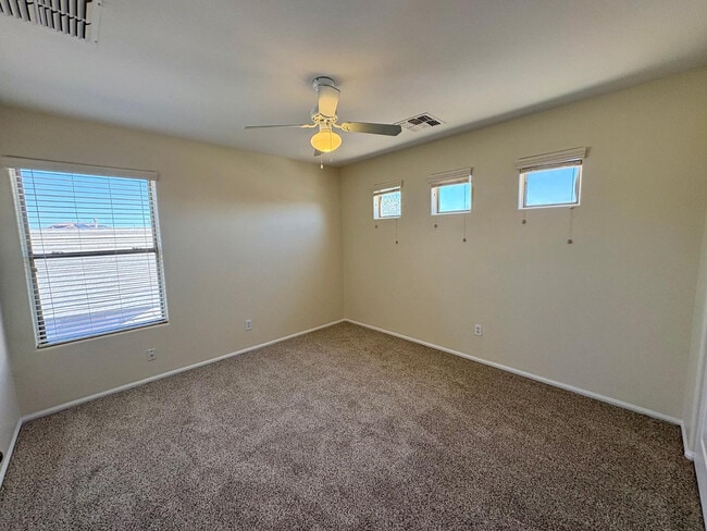 Building Photo - 16126 W Meade Ln