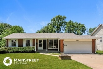 Building Photo - 6867 Thurston Ave