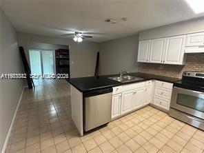 Building Photo - 3760 Coral Springs Dr