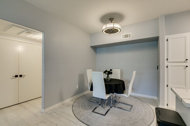 Building Photo - Stylish Fully Furnished 1BR Condo with Private Patio & Custom Closet