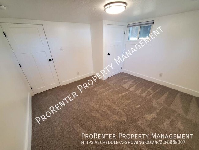 Building Photo - 145 W 200 N