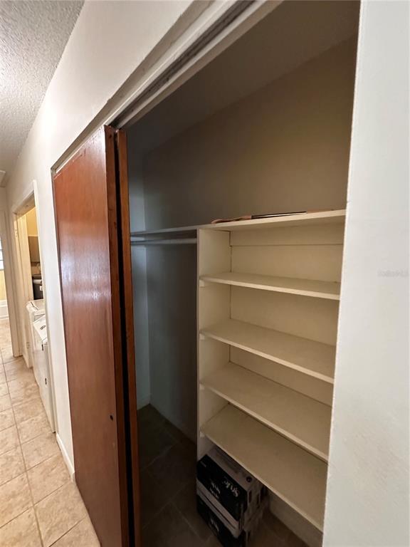 Building Photo - 838 E Indiana Ave