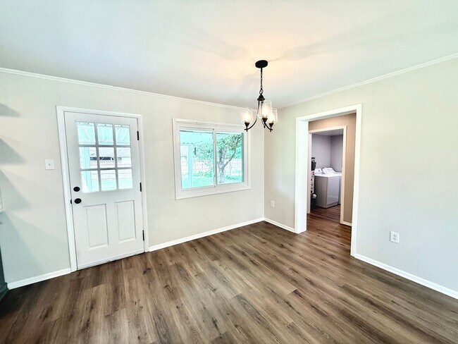 Building Photo - 2235 E Contour Dr