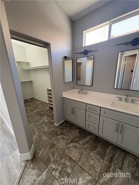 Building Photo - 27817 Blaze Ln