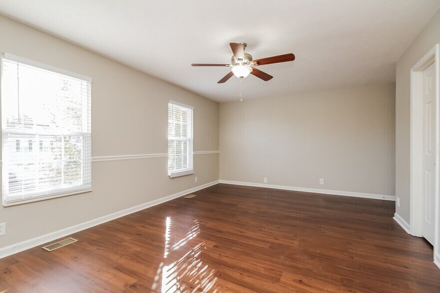 Building Photo - 720 Ansley Ct