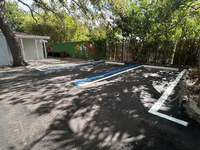 Building Photo - 181 NW 44th St