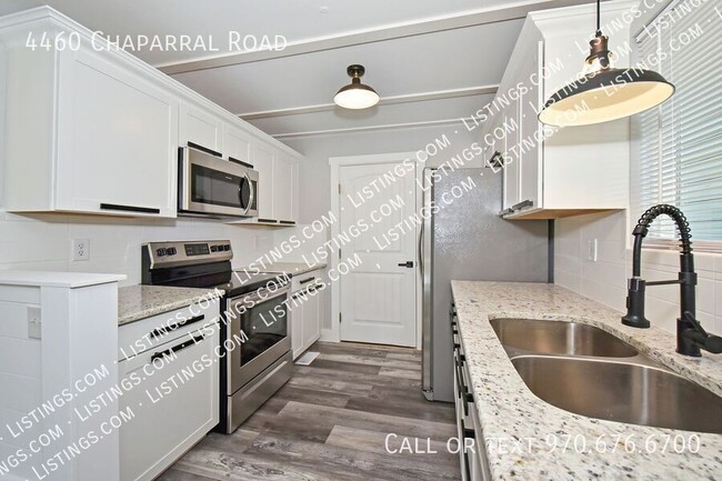 Building Photo - BEAUTIFUL REMODELED home in Chaparral Ridge!