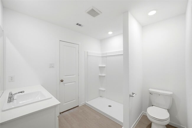 Building Photo - 25585 Rose Creek Dr