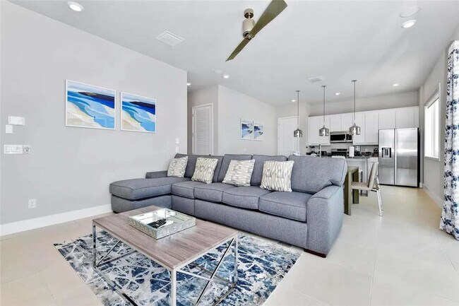 Building Photo - 7740 Sandy Ridge Dr