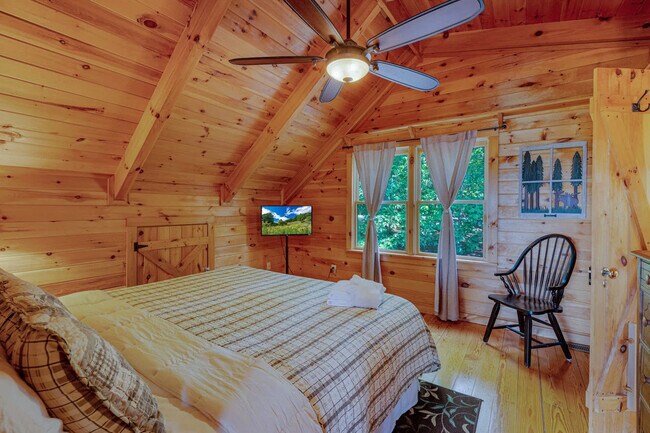 Building Photo - 150 Arrow Way