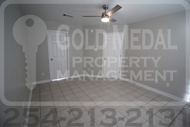 Building Photo - Charming 6-bed, 2.5-bath home in Killeen