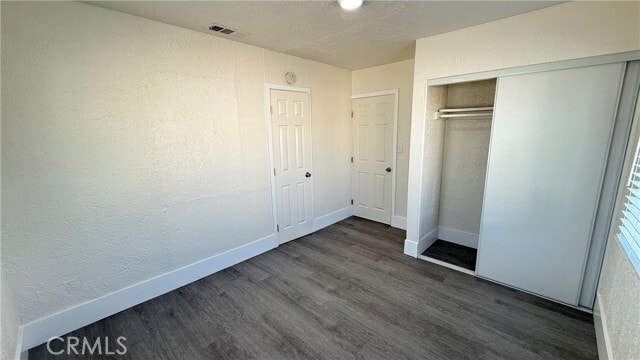 Building Photo - 2250 W Darby St