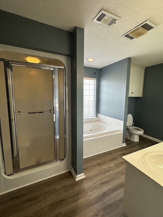 Building Photo - 109 Villa Rd