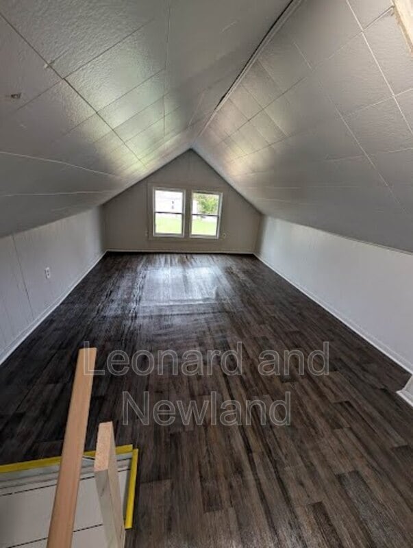 Building Photo - 515 S 10th St