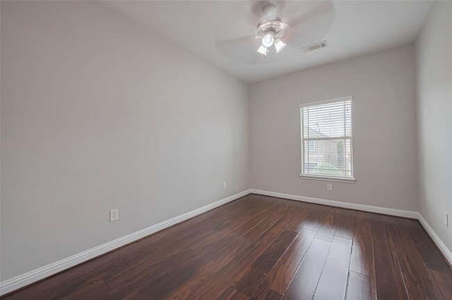 Building Photo - 15315 Addicks Stone Dr