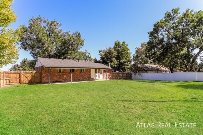 Building Photo - 6795 Allison St