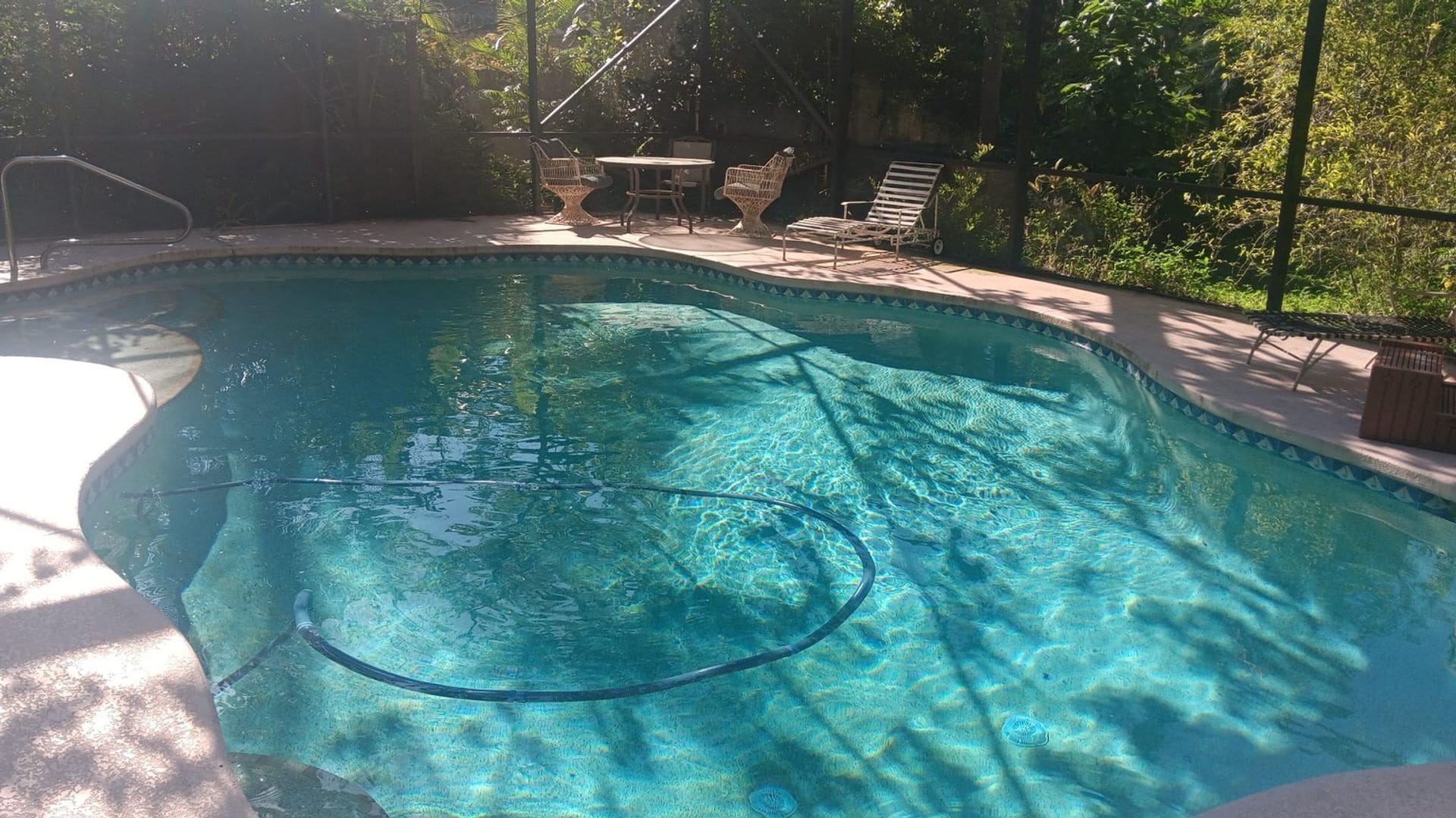 Building Photo - 8694 Pioneer Rd