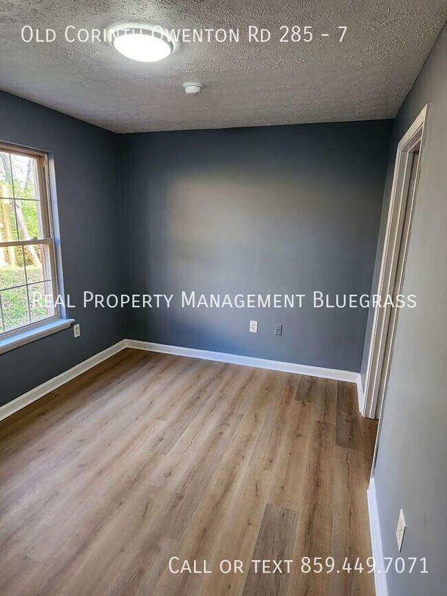 Building Photo - Old Corinth Owenton Rd 285-7