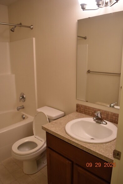 Building Photo - 16109 124th Avenue Ct E