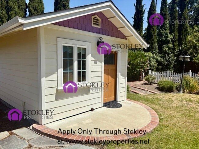 Building Photo - Stokley Properties Presents 1558 1St. Ave....