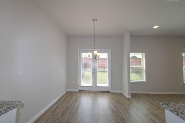 Building Photo - 11608 Landseer Dr