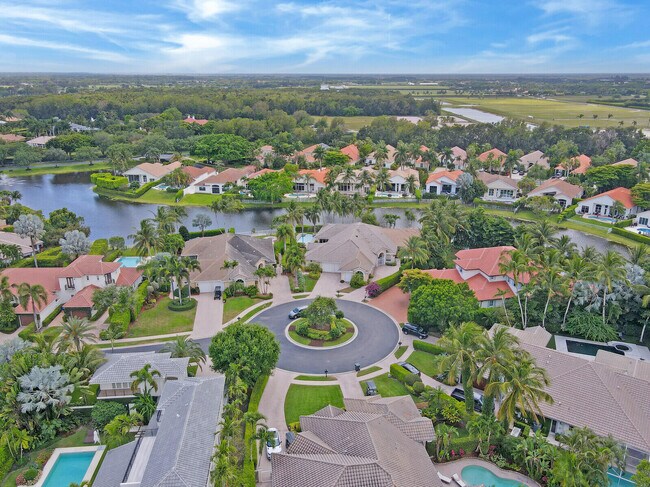 Building Photo - 14300 Calypso Ln