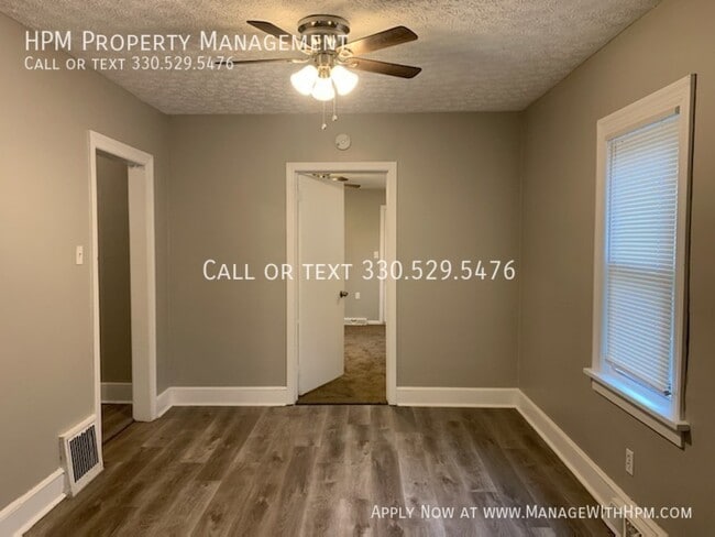 Building Photo - 816 Cody Ct NW