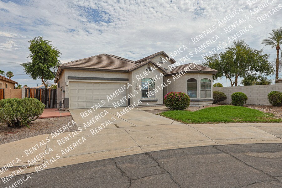 Building Photo - 14712 W Edgemont Ave