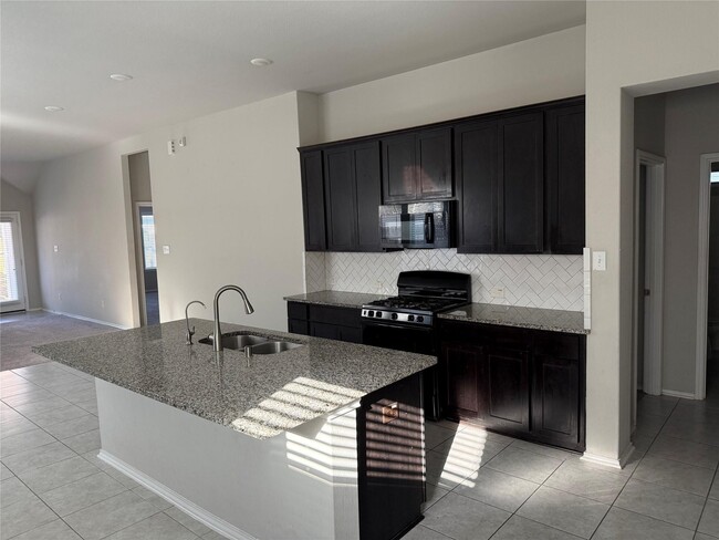 Building Photo - 20226 Rainflower Bay Ln