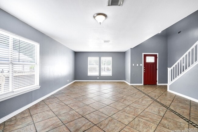 Building Photo - 13211 Lost Lake Dr