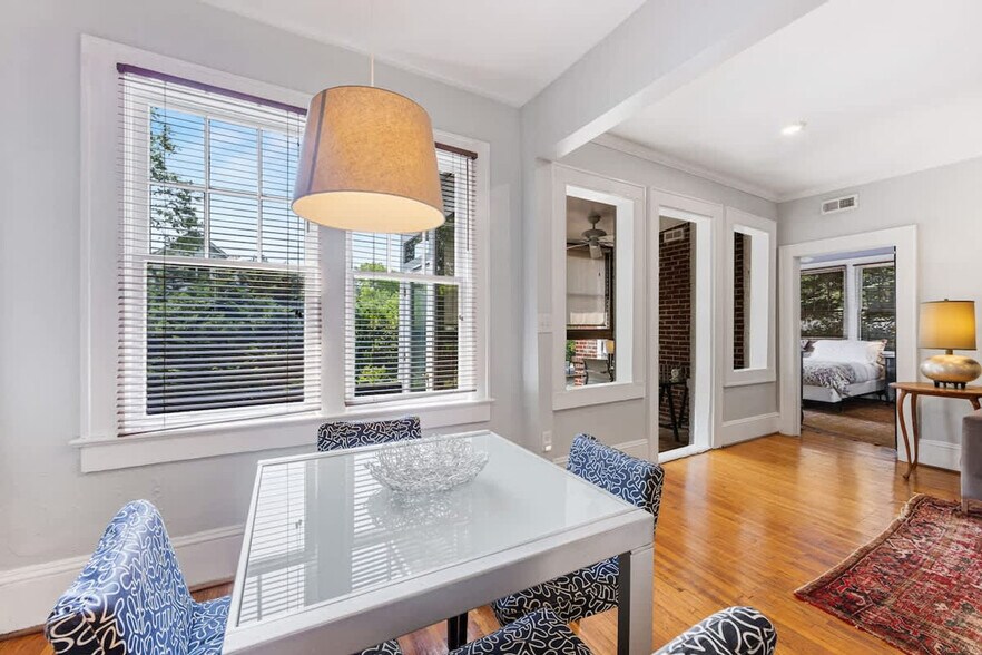 Building Photo - 500 Queens Rd