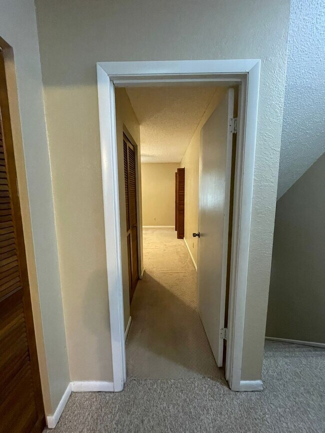 Building Photo - Townhome in Ormond Beach