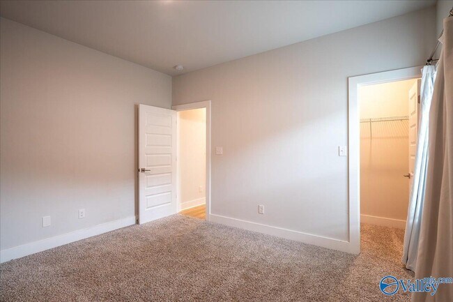 Building Photo - 14872 Demarie Ln
