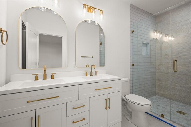 Building Photo - 306 Ave P