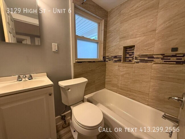 Building Photo - 3129 High St