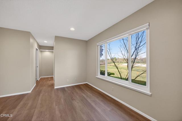 Building Photo - 1525 Fairway Dr