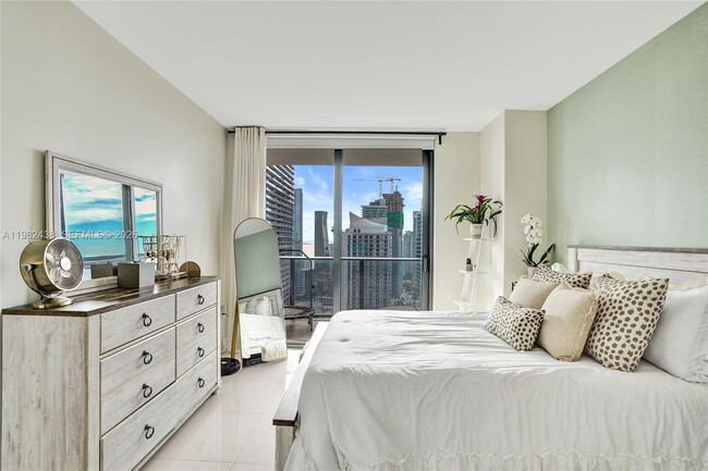 Building Photo - 45 SW 9th St