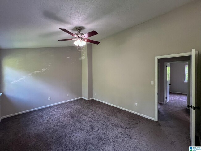 Building Photo - 2417 Eagle Ct