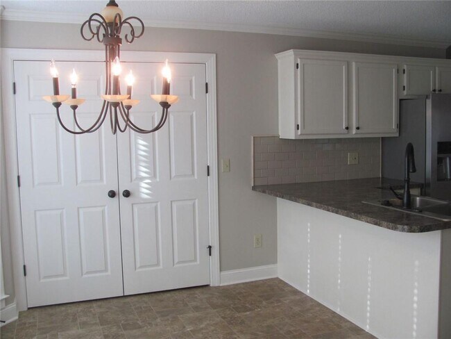 Building Photo - 3383 Conley Downs Dr