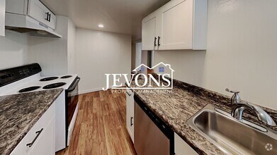 Building Photo - Inviting 2-bedroom 4-plex near Pritchard I...