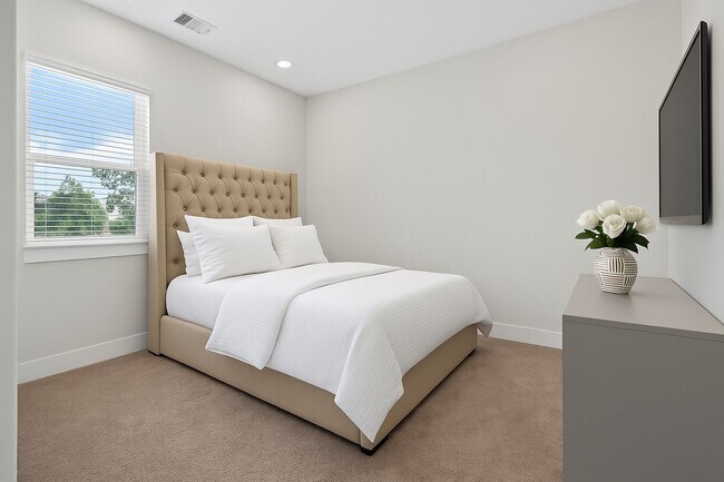 Building Photo - 4806 Gano St