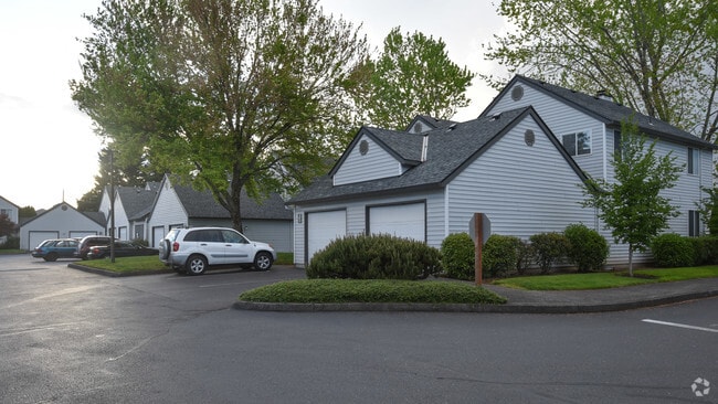 Building Photo - Westwood Apartments