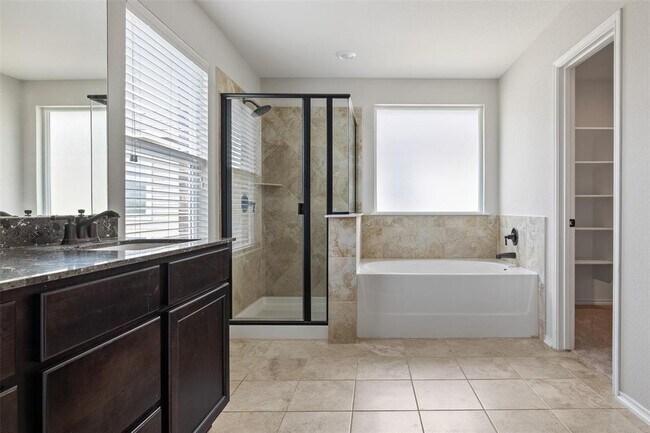 Building Photo - 317 Tordesillas Dr
