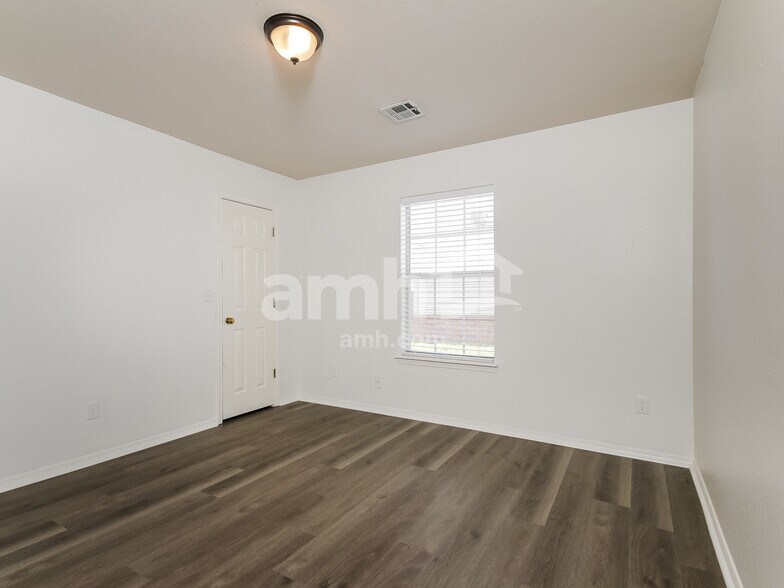 Building Photo - 19809 E 38th Pl S