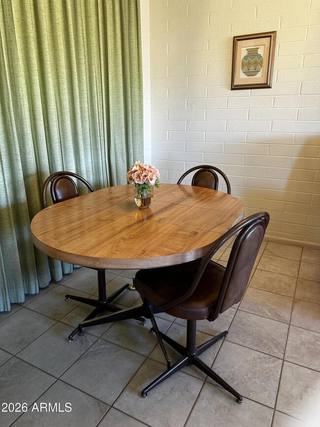 Building Photo - 10643 W Snead Dr