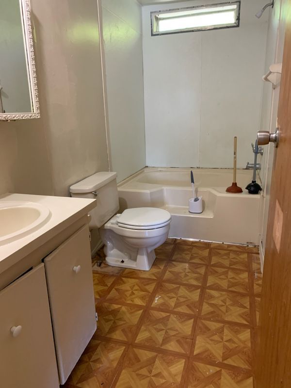 Building Photo - 7566 Peyraud Dr
