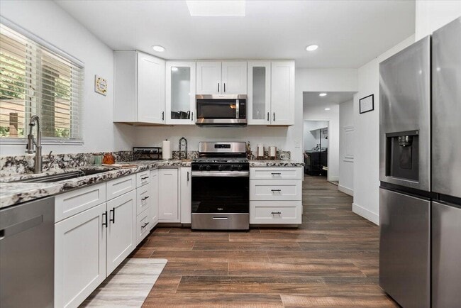 Building Photo - 32300 Shadow Mountain Ln